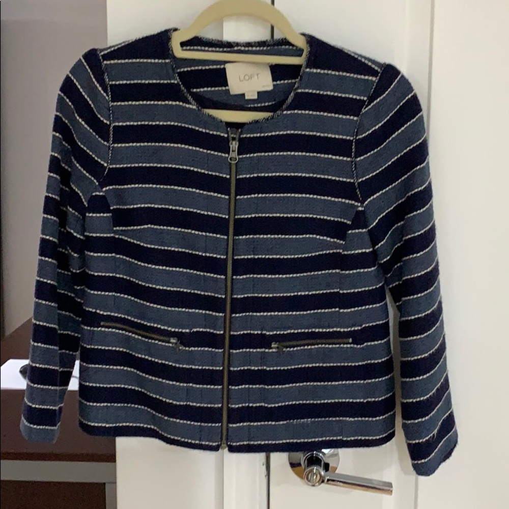 Zip up blazer